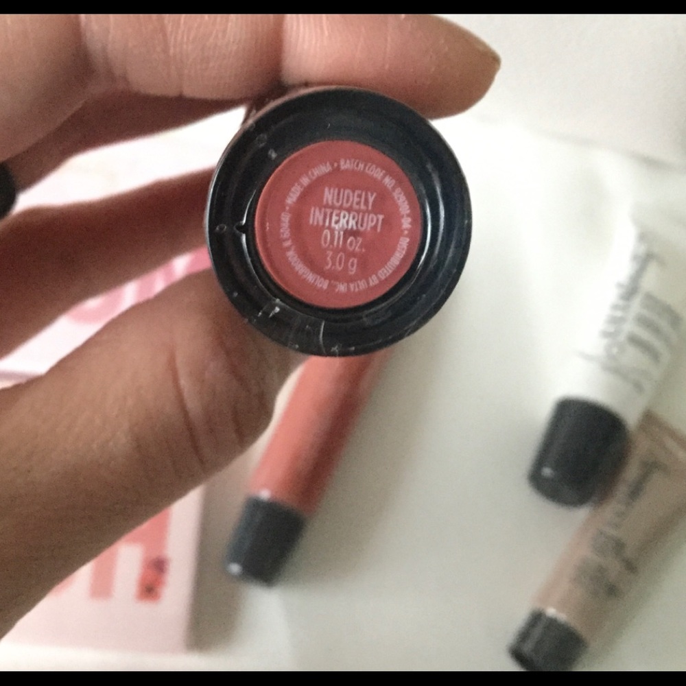 Ulta Beauty Bundle - Picture 5 of 5